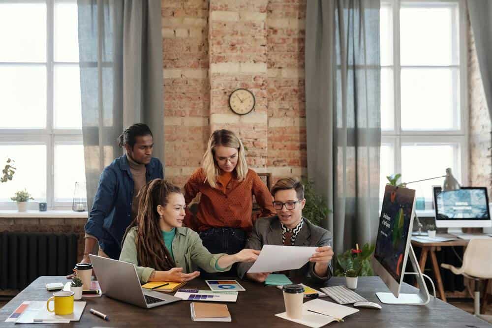 Fractional finance team providing outsourced bookkeeping and advisory services